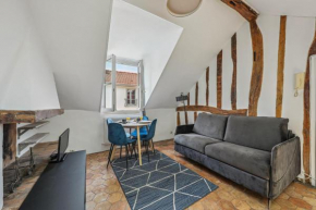BnBNova - 1BR - Heart of Latin Quarter, Family Only
